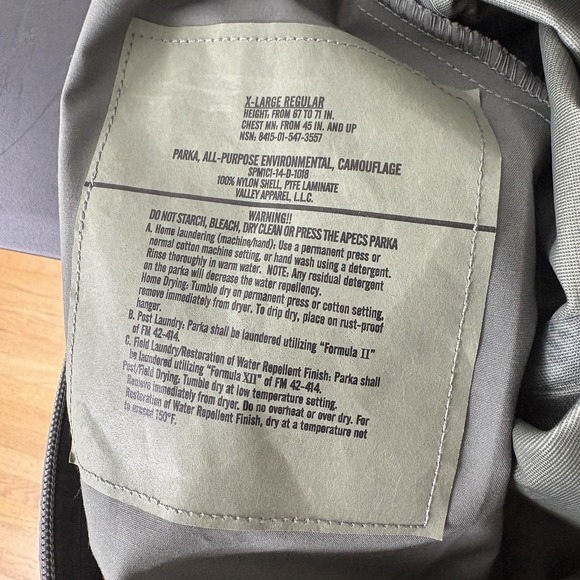 US Military APECS Parka Mens Size XL Air Force Tiger Stripe Camo Hooded - Picture 5 of 8